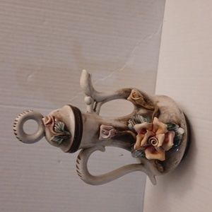 4/$80 Fancy Floral Ceramic Teapot